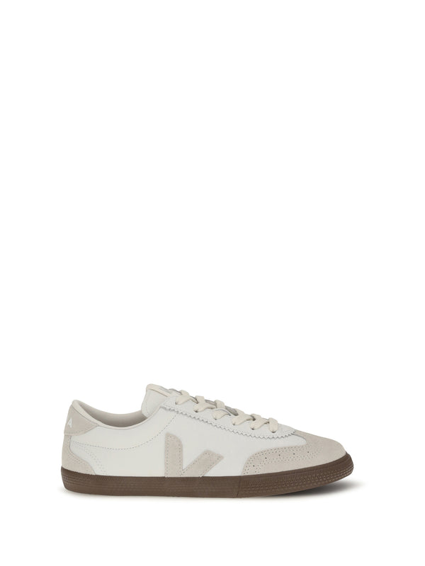 Veja Upper: 100% calf leather; Sole: 100% rubber sneaker in white