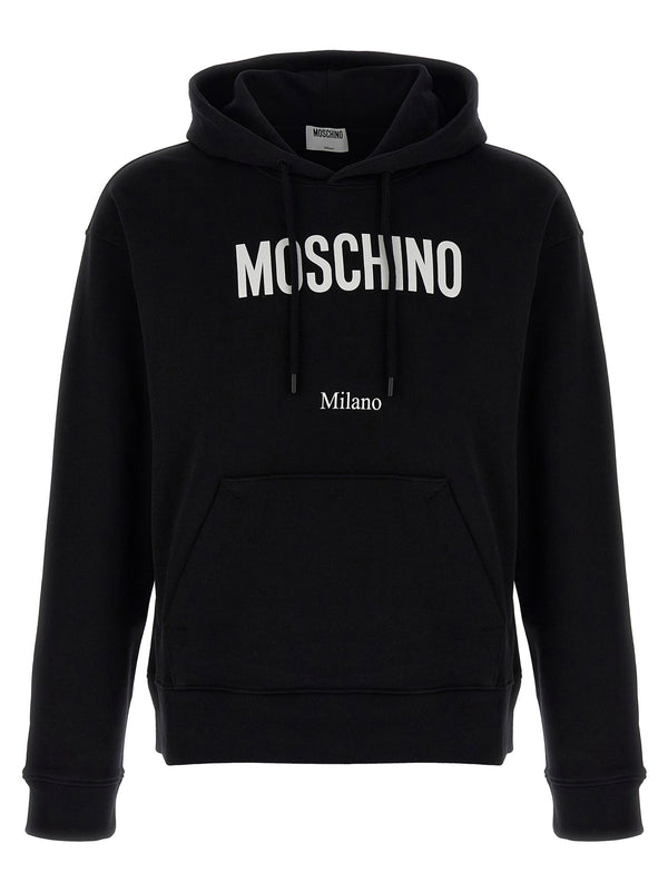 تيشيرت Moschino شعار بطبعة هودي — أسود
