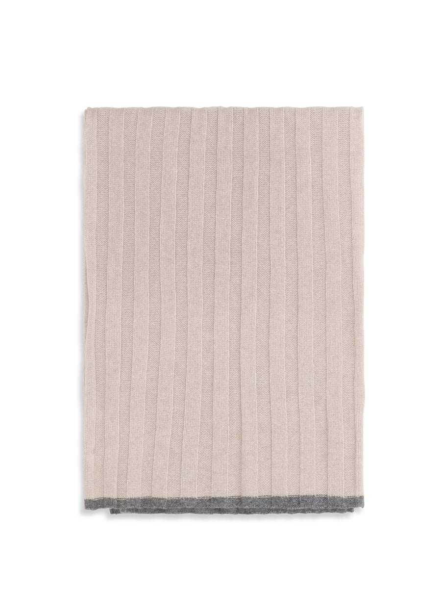Brunello Cucinelli 100% Cashmere scarf in beige