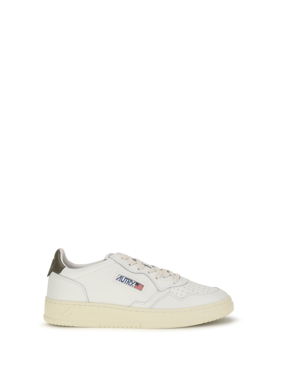Autry Upper: 100% calf leather; Sole: 100% rubber sneaker in white