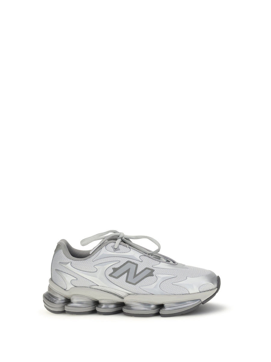 New Balance Upper: 100% Polyamide; Sole: 100% Rubber sneaker in gray