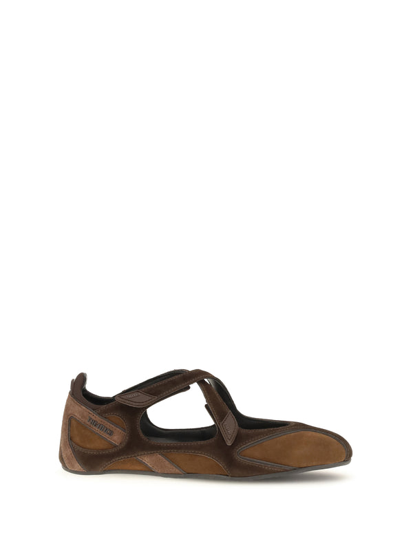 The Attico Upper: 100% calf leather; Sole: 100% rubber ballerinas in brown