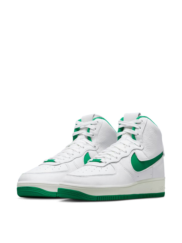 Nike Leather sneaker in white