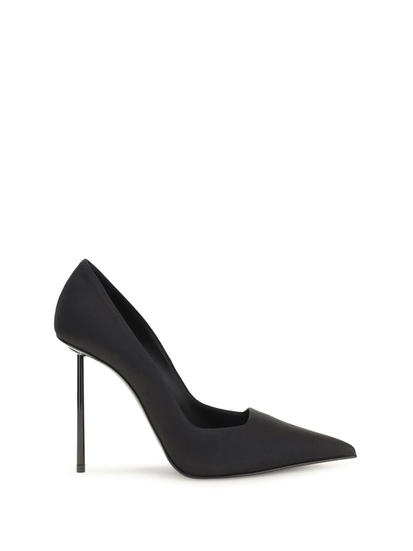 Le Silla 100% Calf Leather Bos Taurus pumps in black