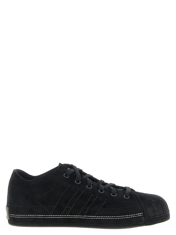 Y-3 sneaker in black