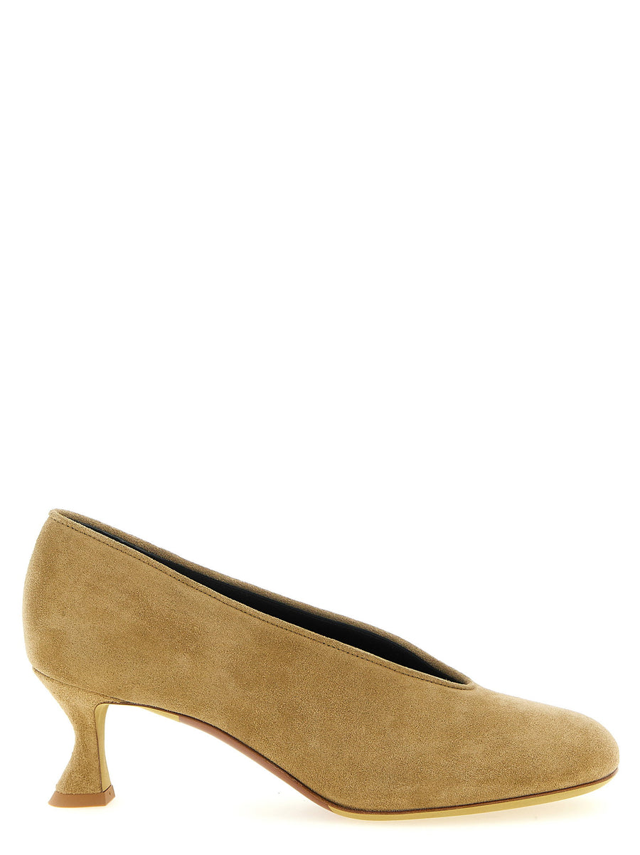 Moschino Duck Pumps — Camel