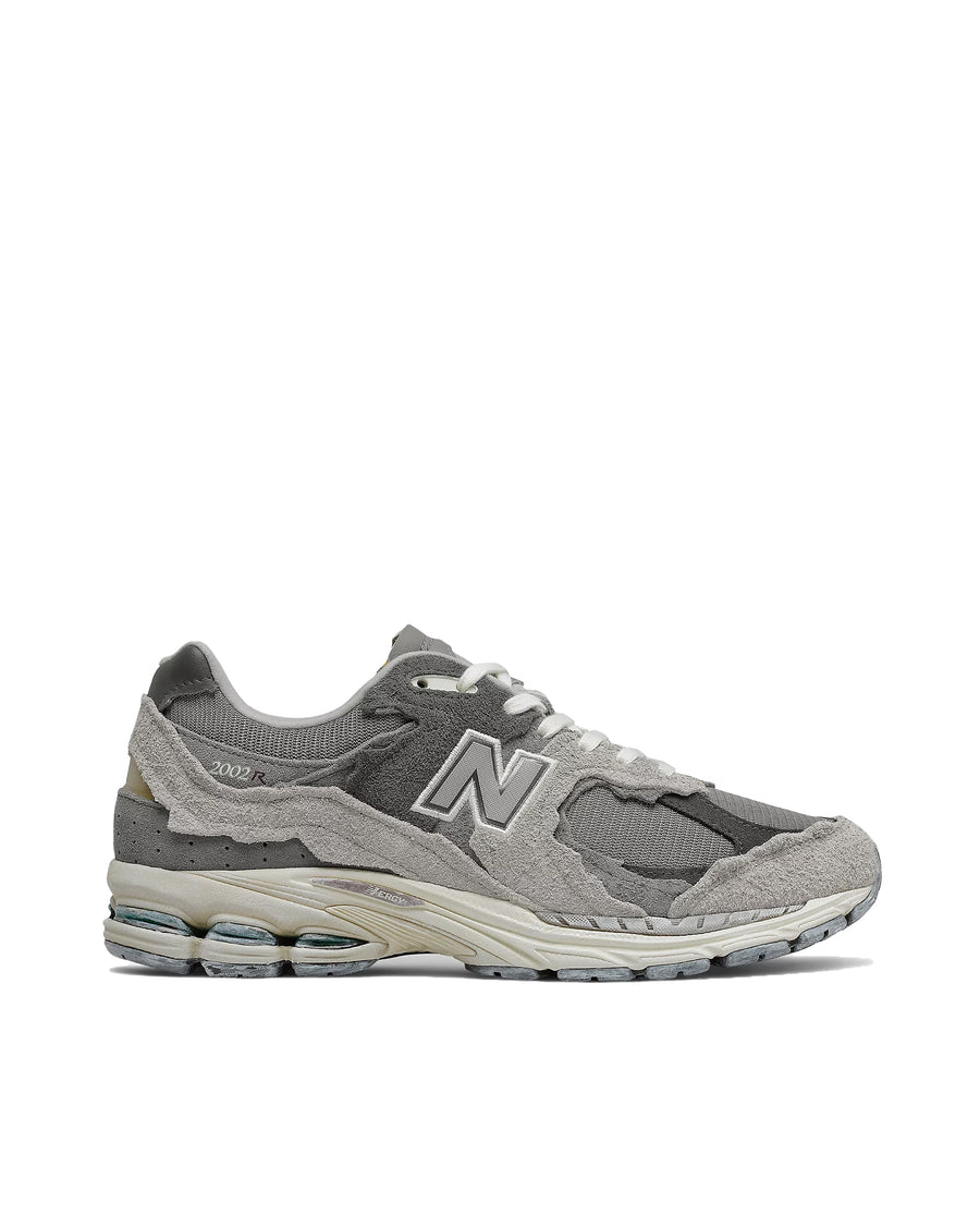 Sneakers M2002rda Grey Trainers