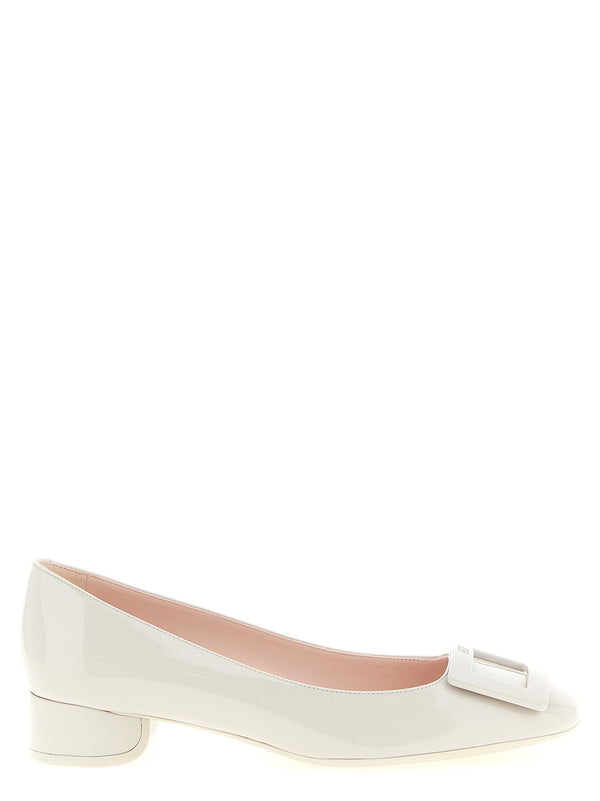 حذاء Roundy بكعب عالٍ من Roger Vivier — كريمي