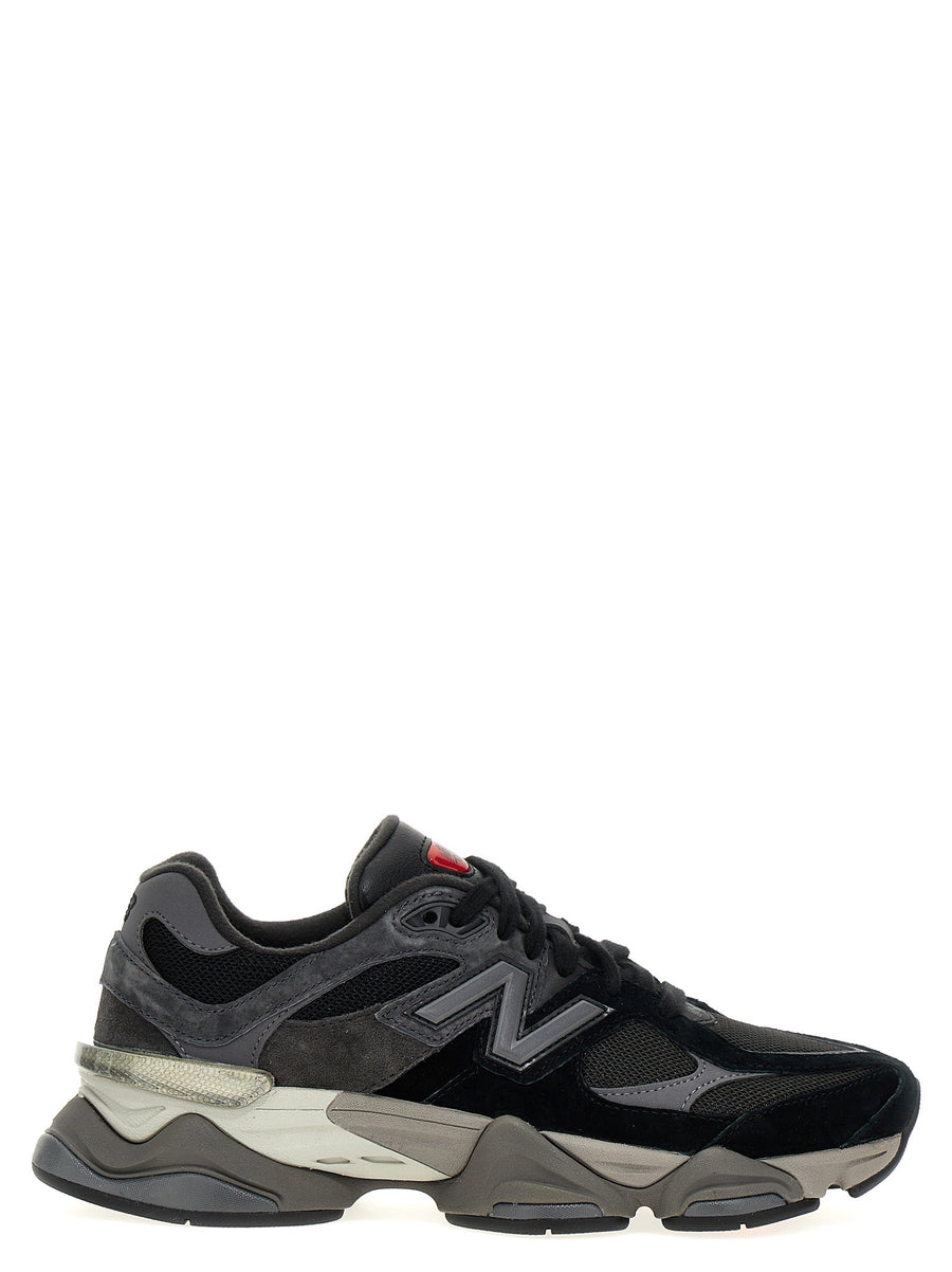 New Balance Sneaker — Black