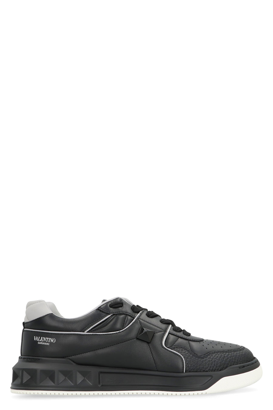 Valentino One Stud Low-Top Sneakers Black Calf Trainers