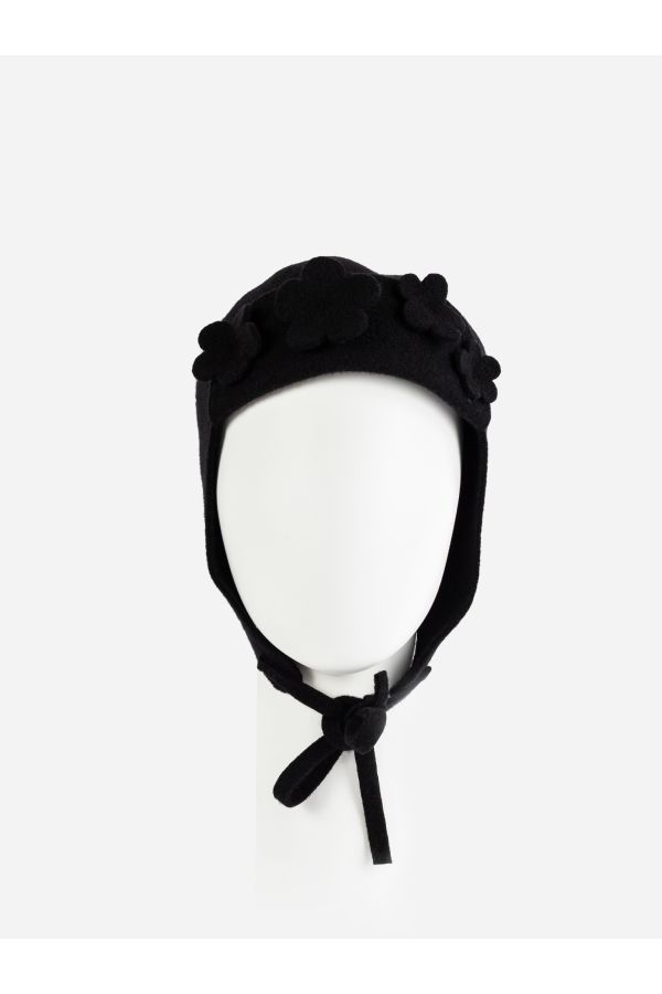 Scha 1410FLO Felted wool winter hat in black