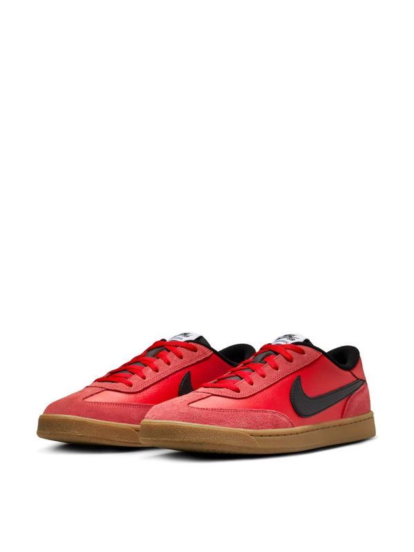 Nike SB Sneaker — Red