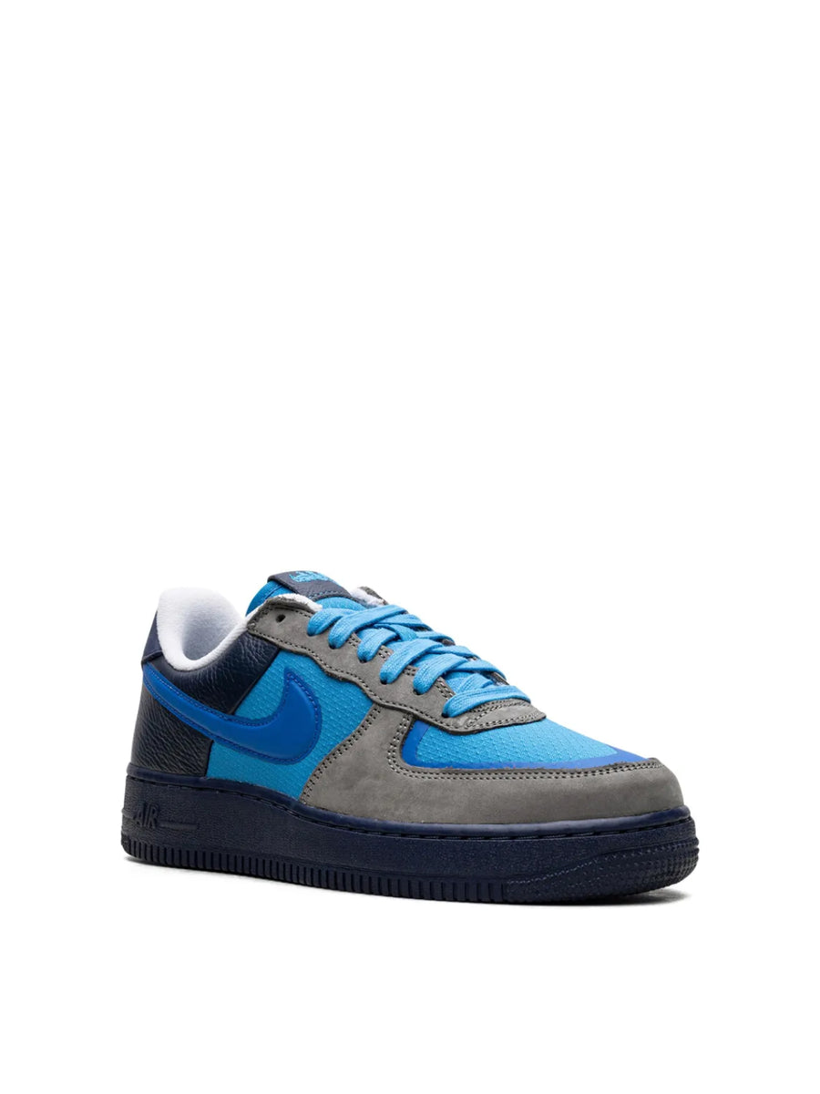 Nike Air Force Sneaker — Gray