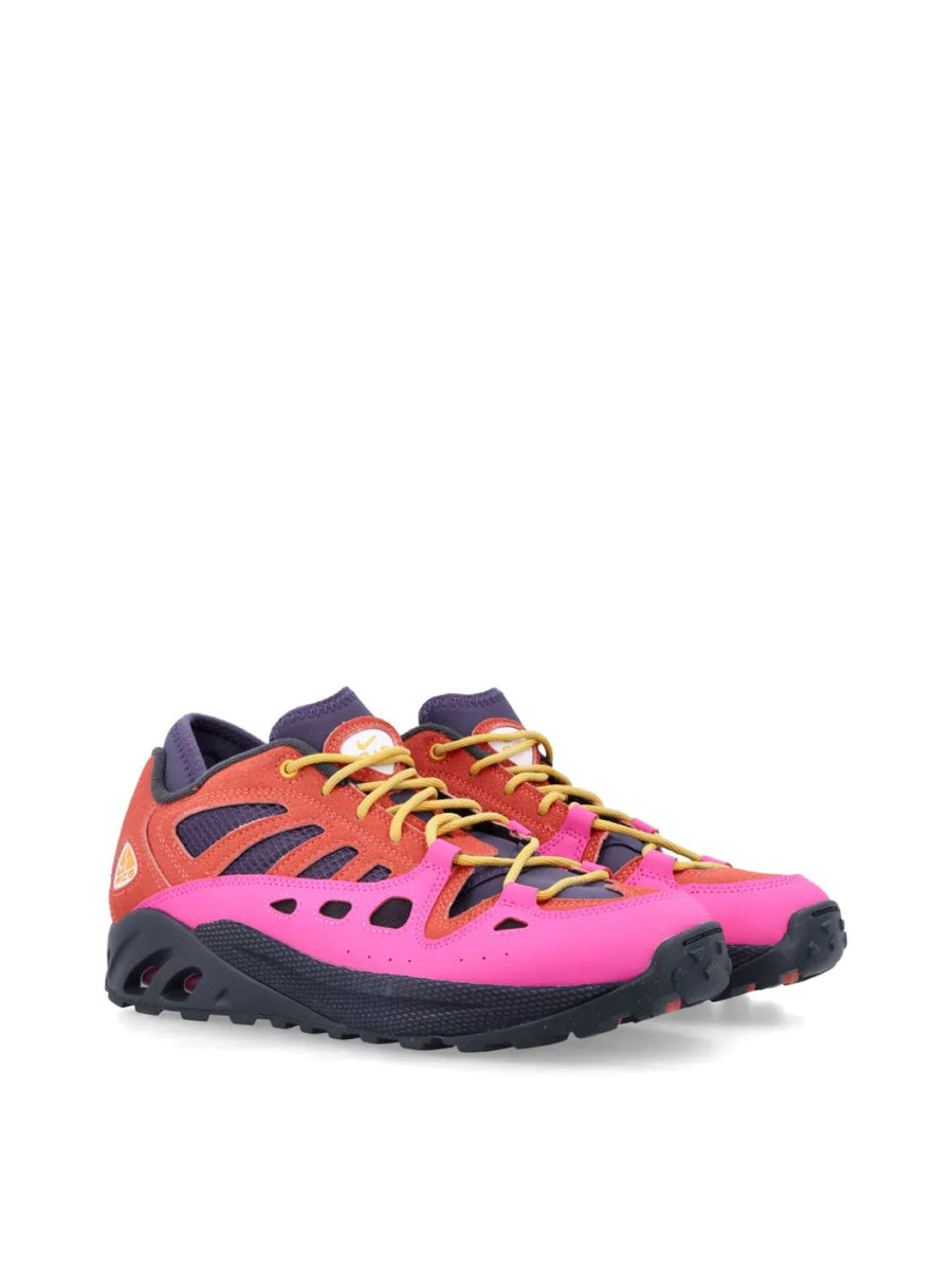 Nike ACG Air Sneaker — Orange