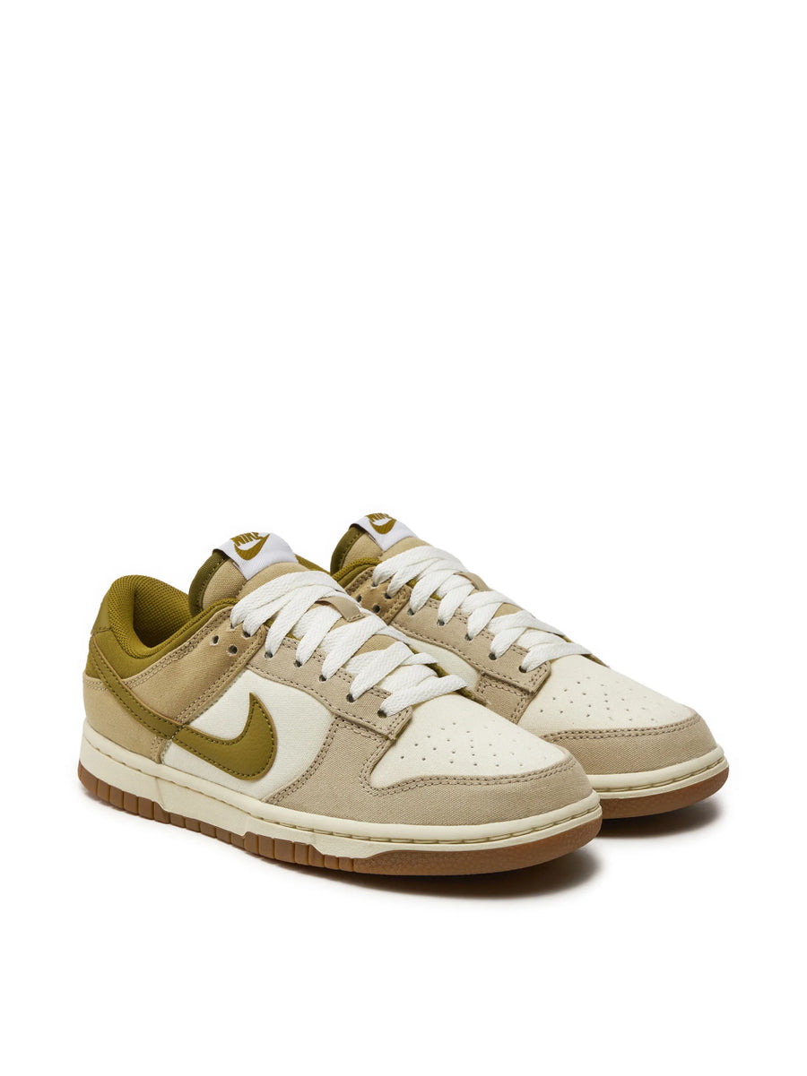 Nike Dunk Low Sneakers — Multicolor