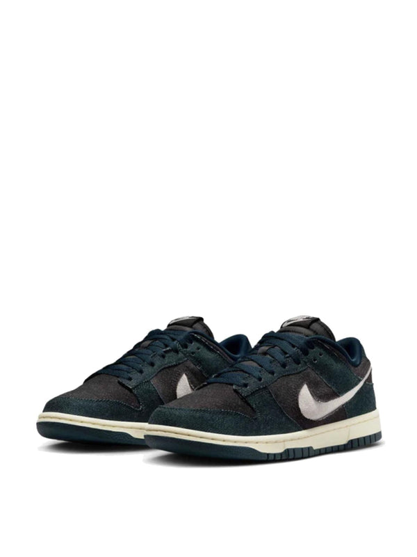 Nike Dunk Low Sneakers — Navy