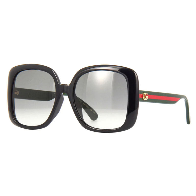 Gucci sunglasses in black