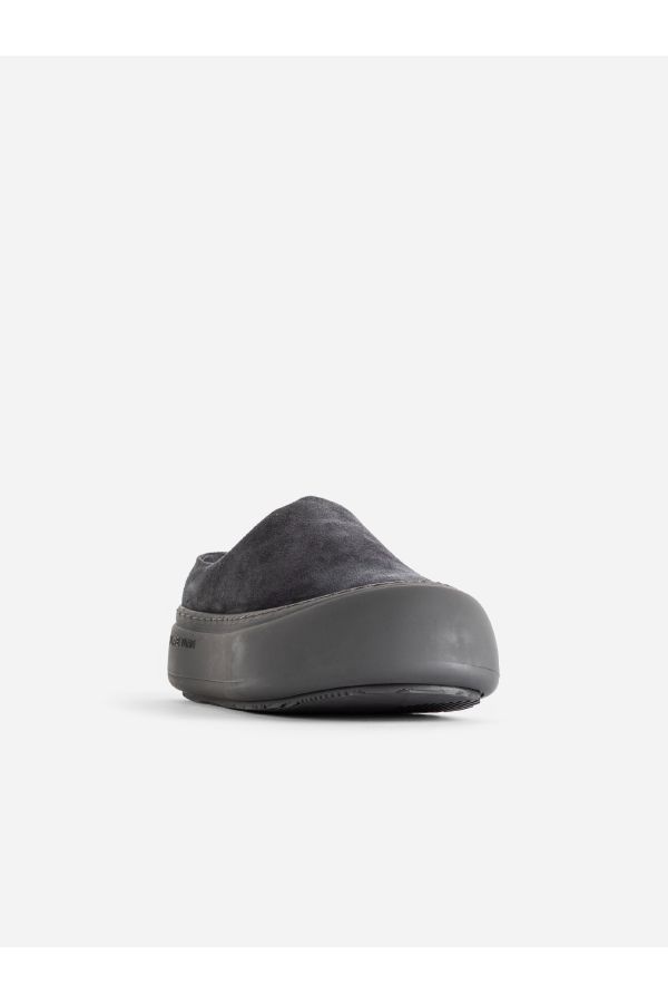 Yume Yume Suede upper slider in gray