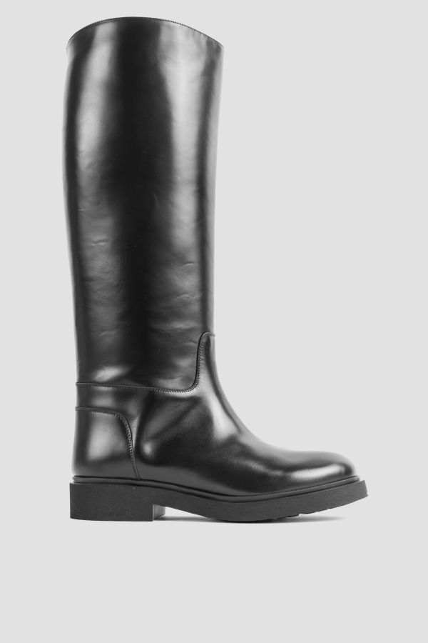 Legres Smooth mirror-finish leather boot in black