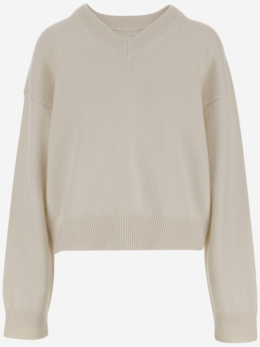 Cashmere Sweater With V-Neck White