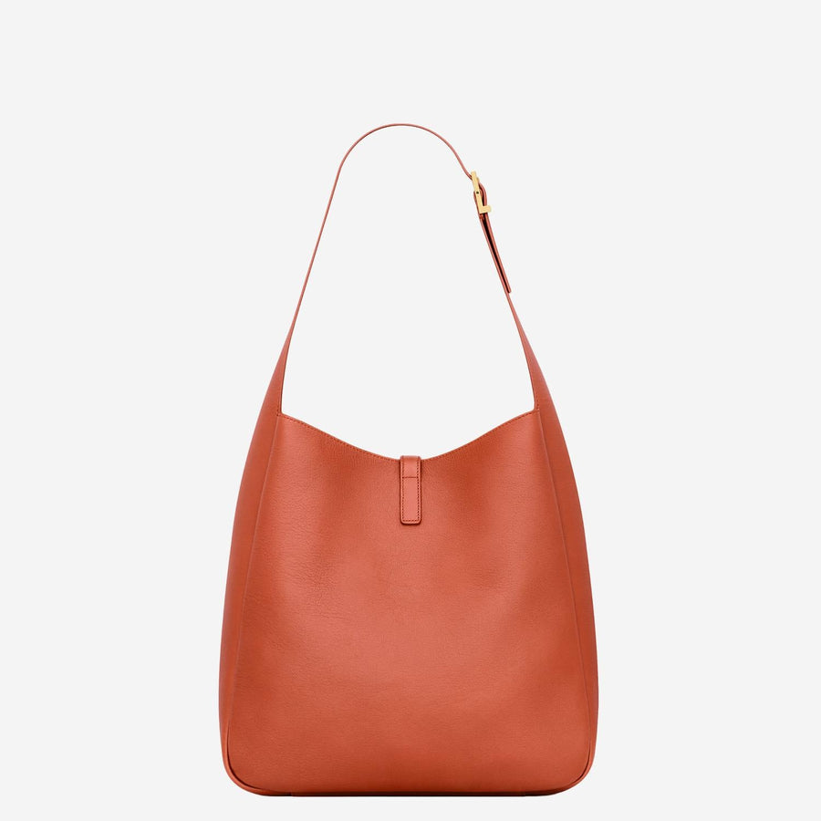 Le 5 À 7 Bag Textured Leather Orange Shoulder