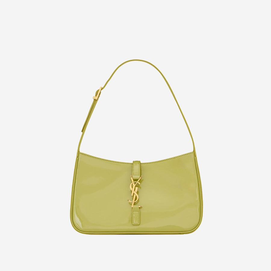 Leather Handbag Le 5 À 7 Light Green Calfskin Shoulder Bags