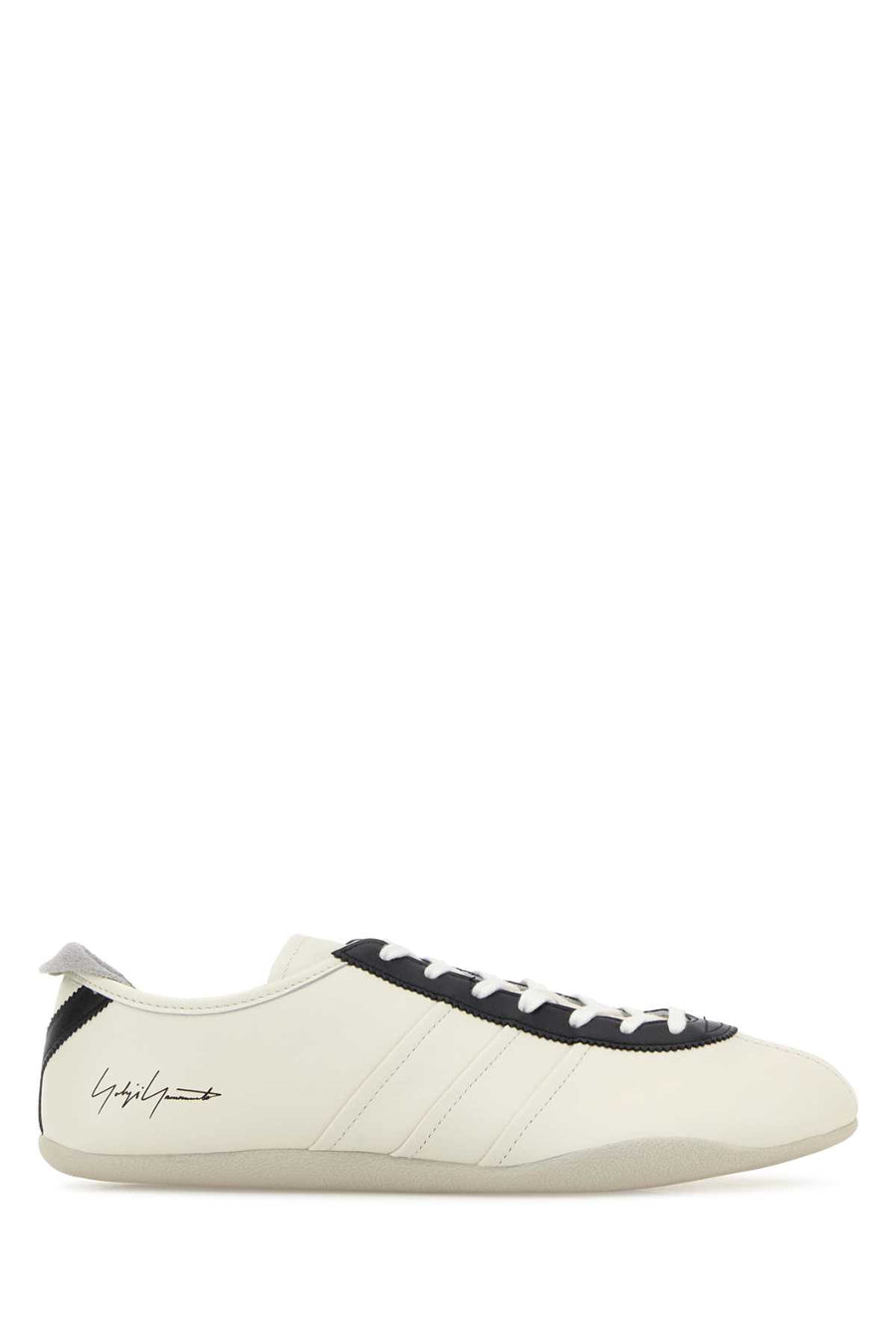 Y3 Yamamoto Tokyo Exterior: 100% Leather sneaker in white