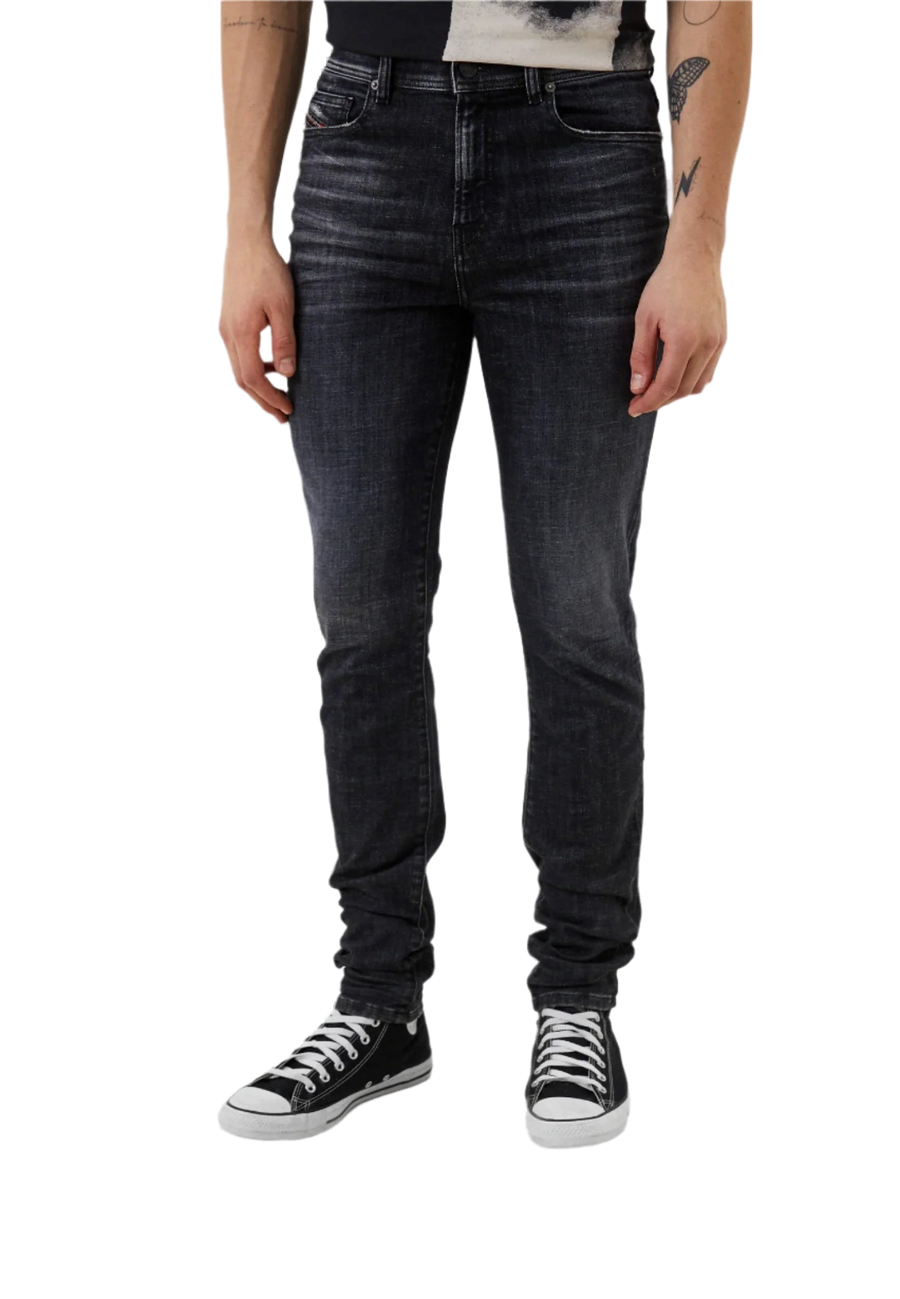 Diesel 97% Cotton jeans in black