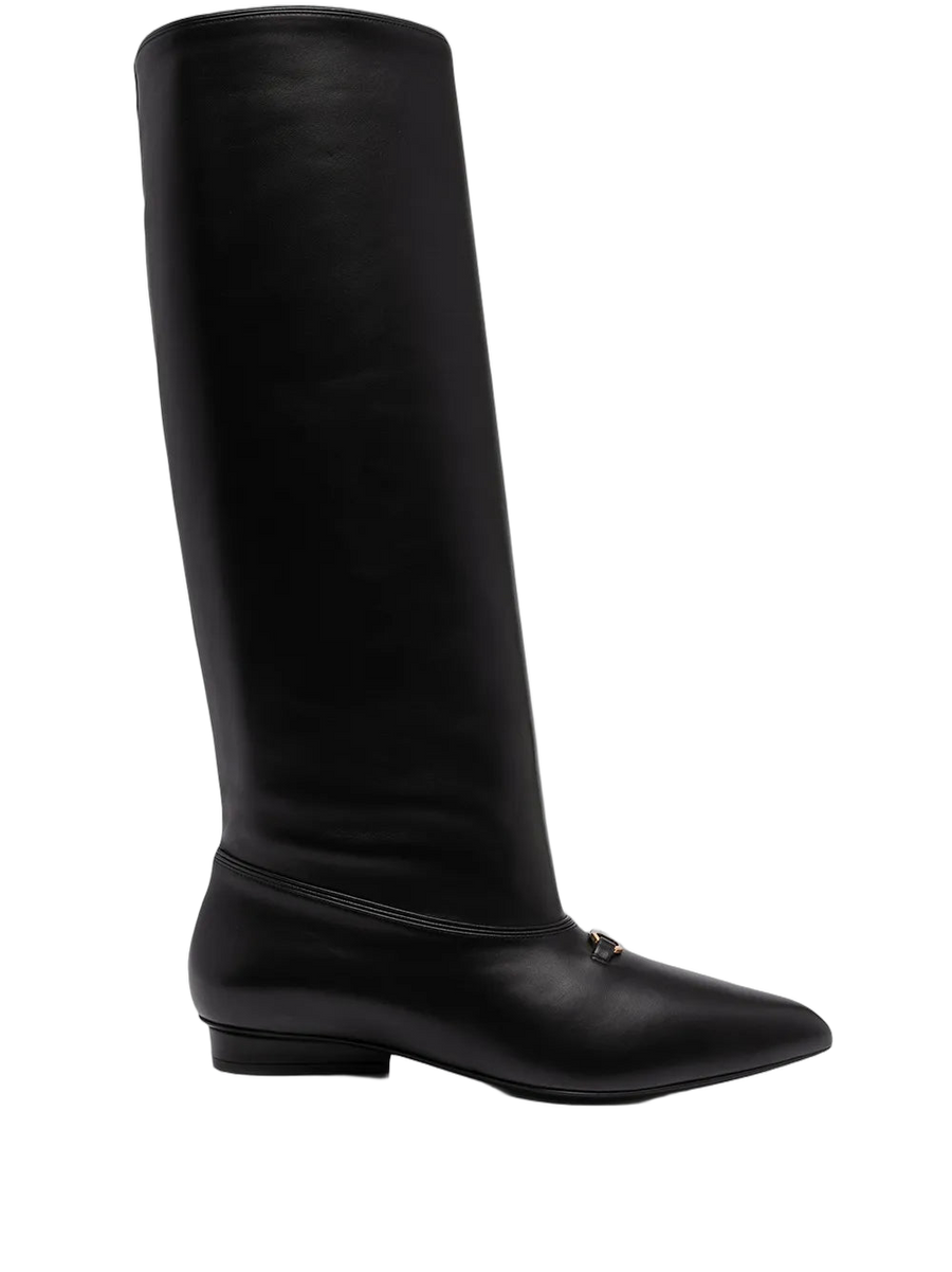 Ferragamo Leather boots in black