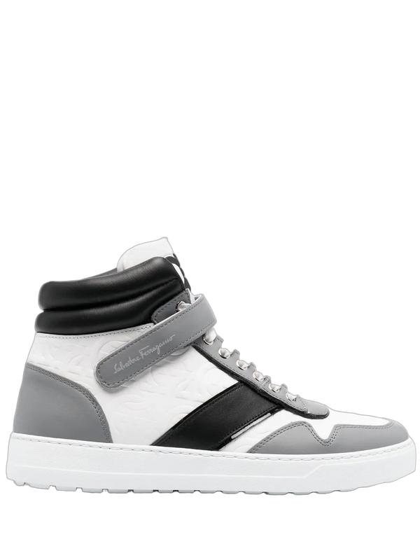 Ferragamo Leather sneaker in white