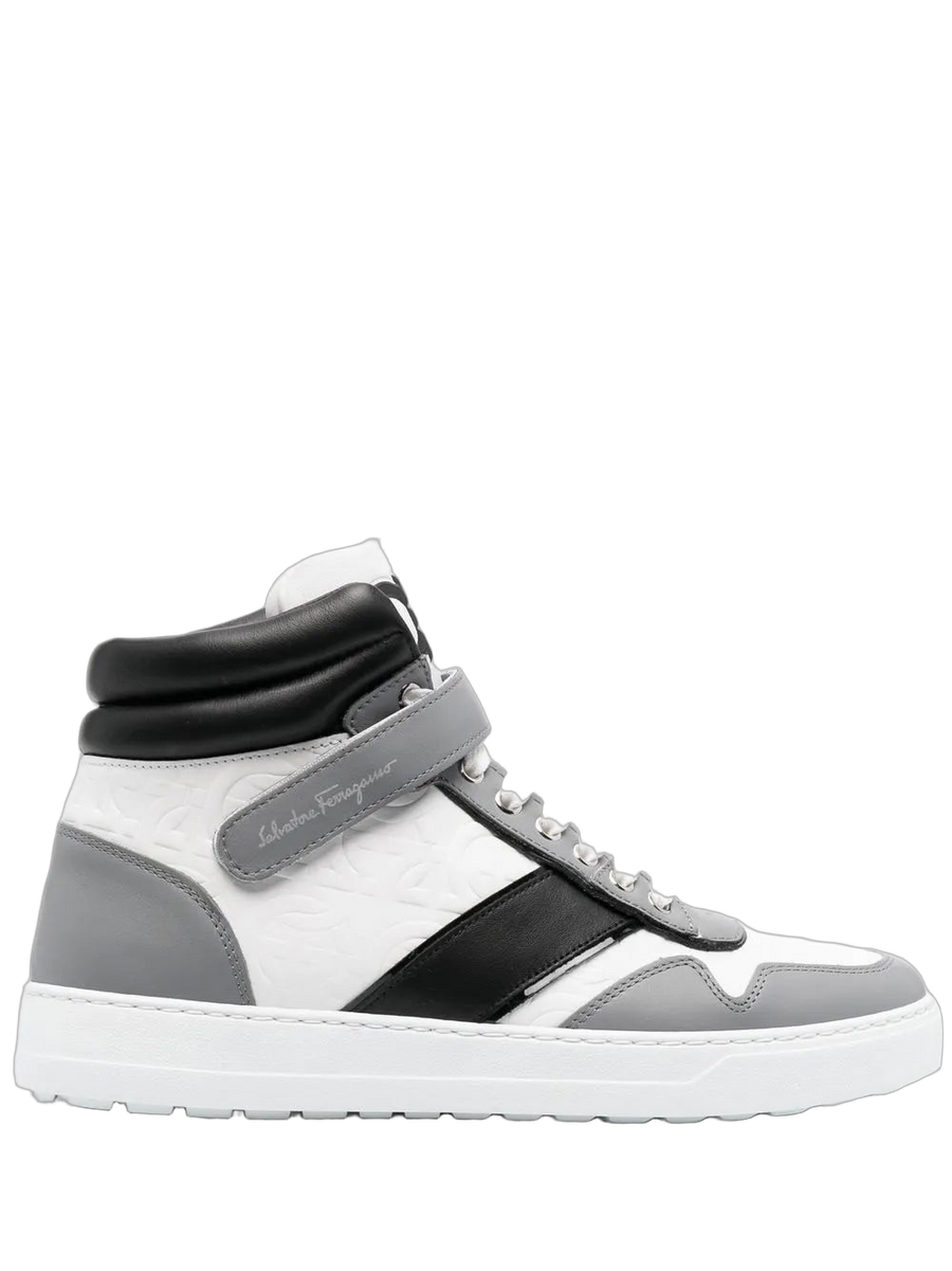 Ferragamo Leather sneaker in white