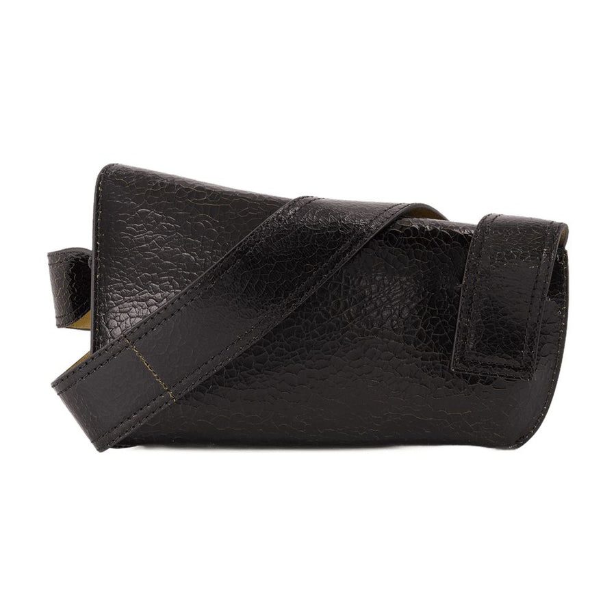 Alexander McQueen Calfskin shoulder bag in black