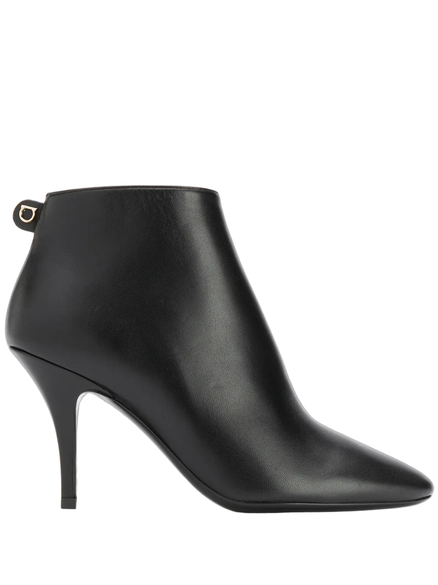 Ferragamo Leather ankle boot in black