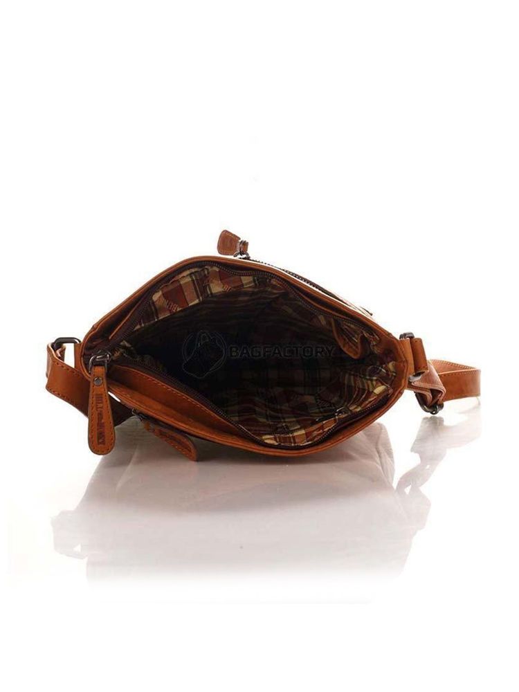 Hill Burry 100% Genuine Leather shoulder bag in brown