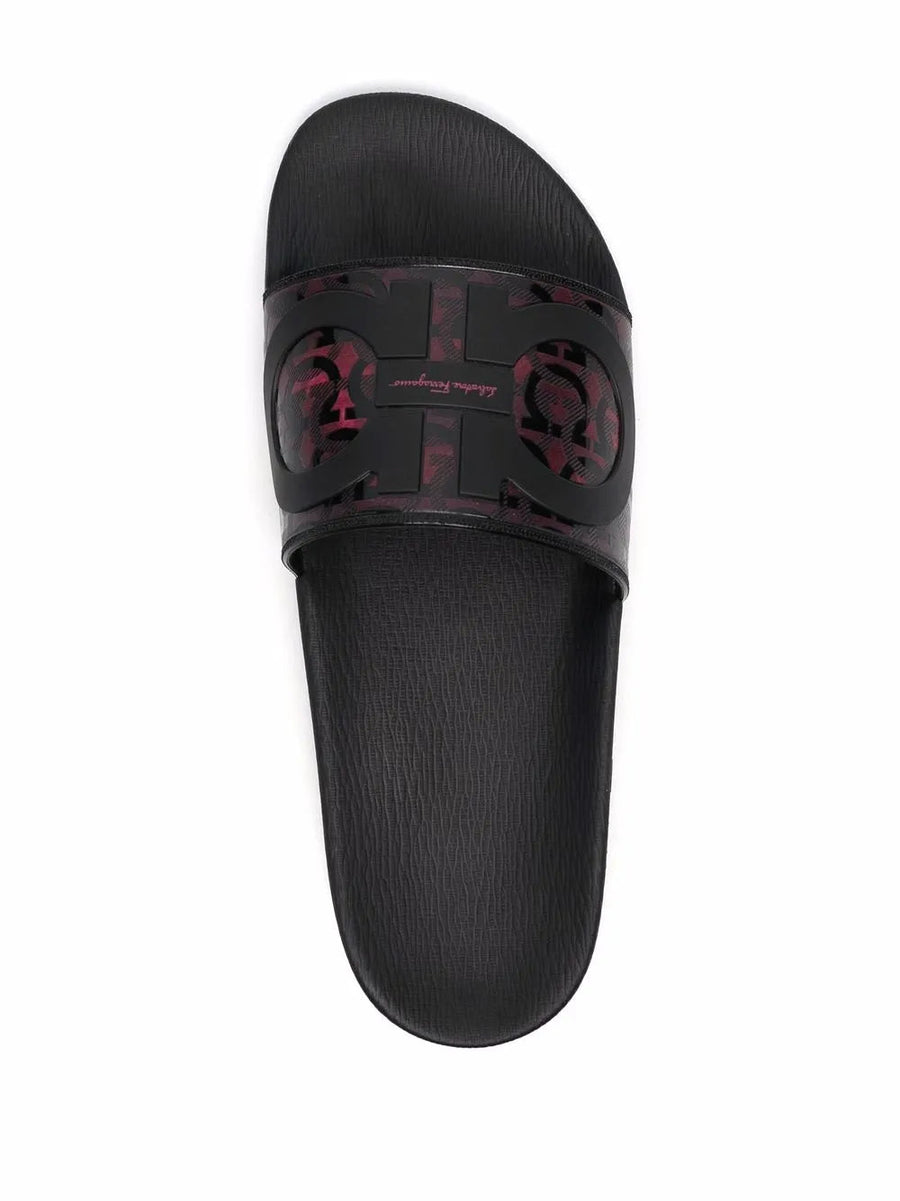 Ferragamo slider in black