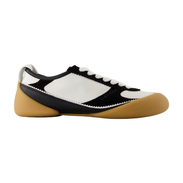 Alexander McQueen calfskin sneaker in multicolor
