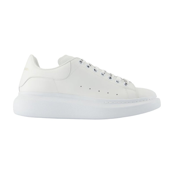 Alexander McQueen calfskin sneaker in white