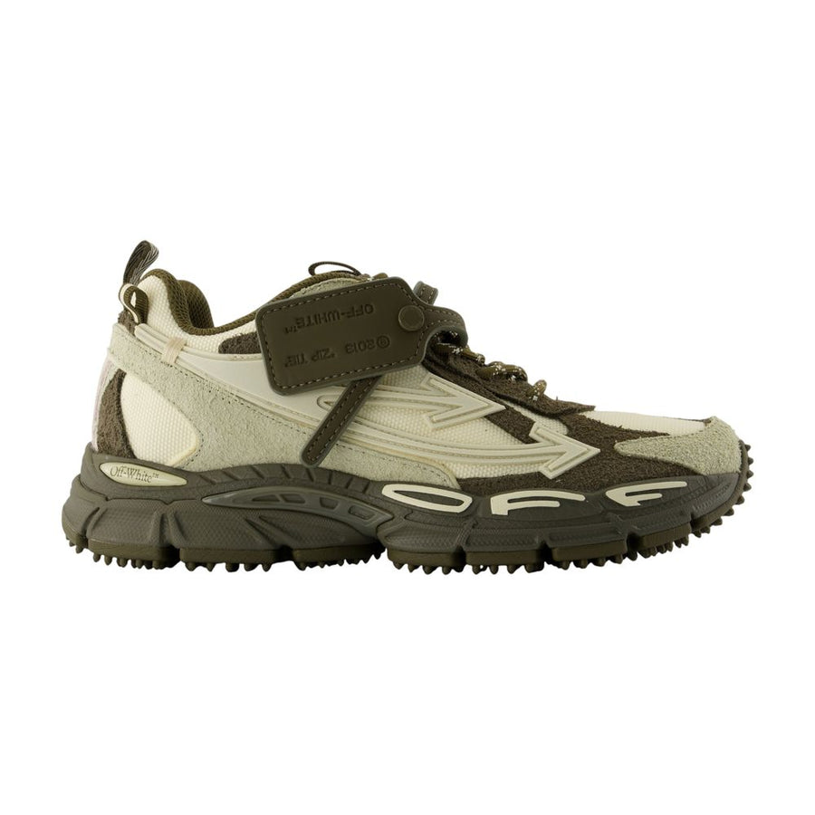 Off-White Calfskin sneaker in green