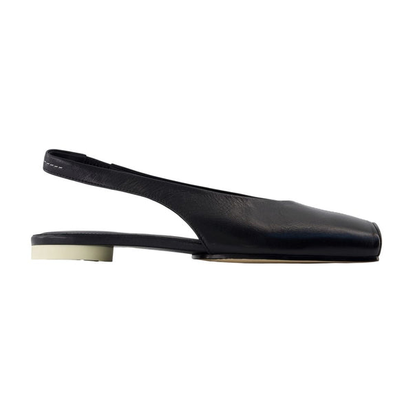 MM6 Maison Margiela Lambskin flat in black