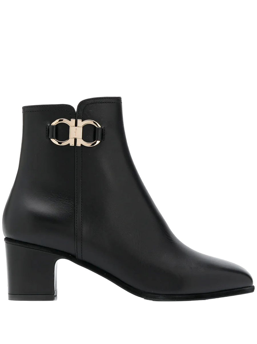 Ferragamo Leather ankle boot in black