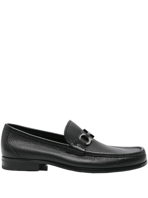 Ferragamo Leather loafer in black