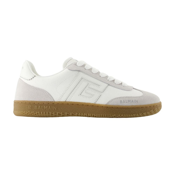 Balmain Calfskin sneaker in white