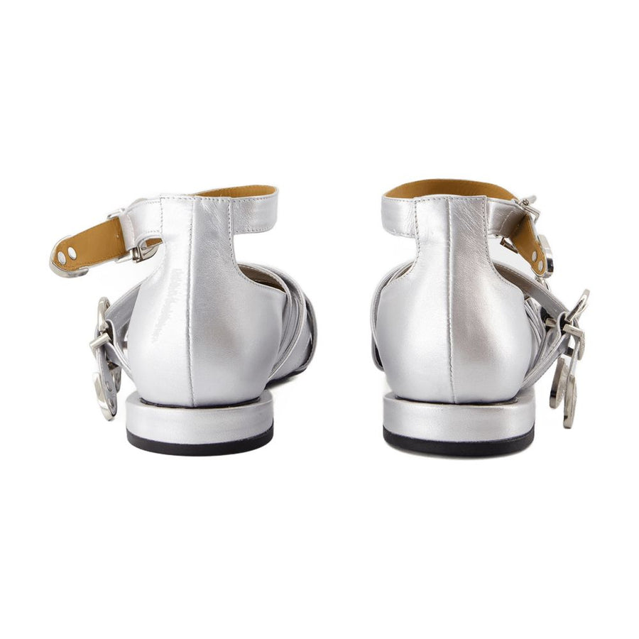 Toga Pulla calfskin flat in silver