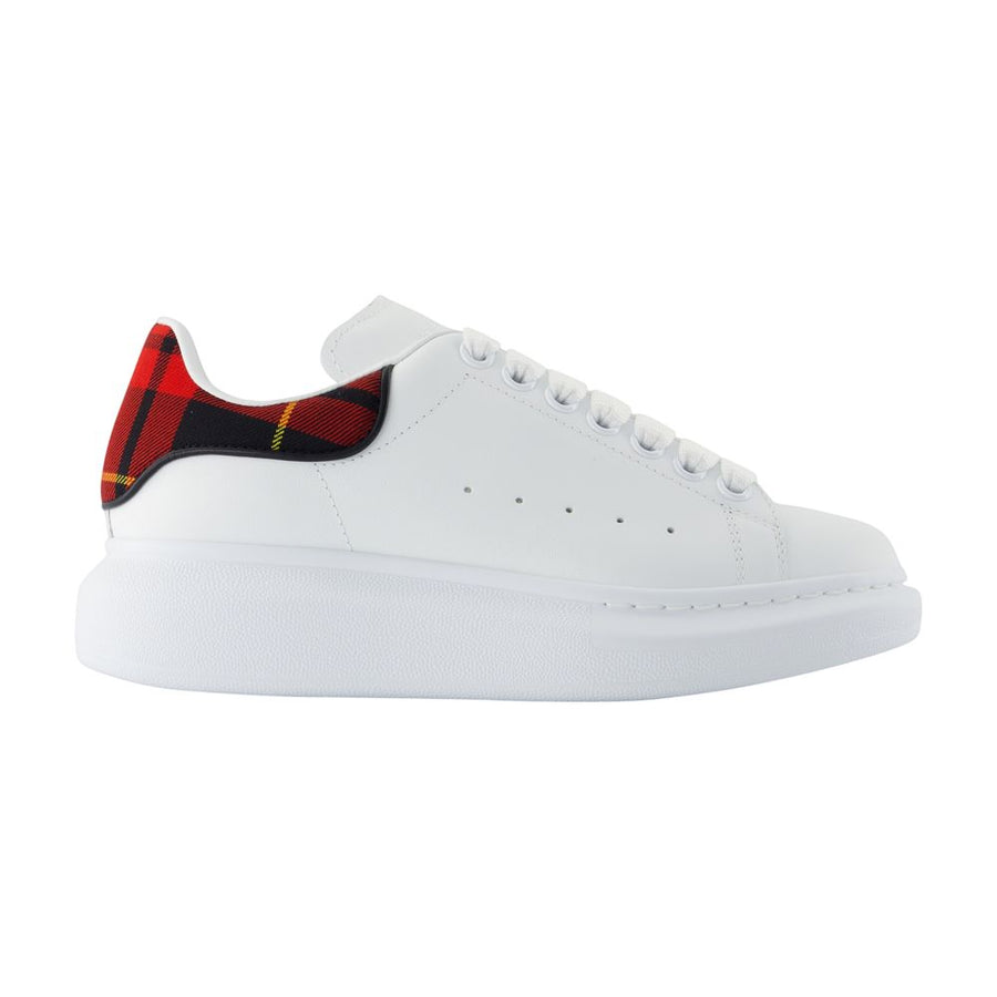 Alexander McQueen Calfskin sneaker in white