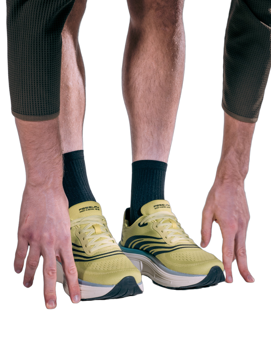 Fessura Italia running sneaker in yellow