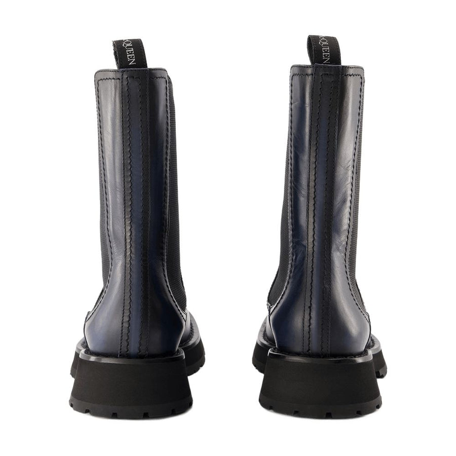 Alexander McQueen Leather chelsea boot in gray