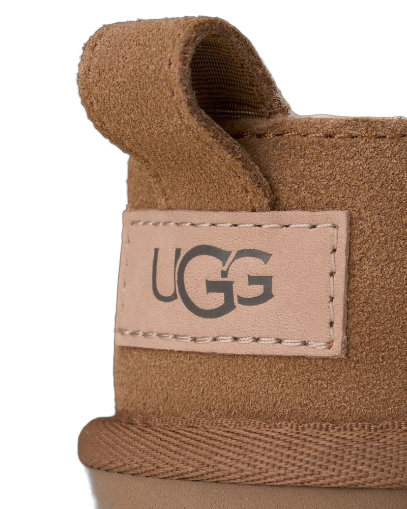 UGG Leather exterior boot in chestnut