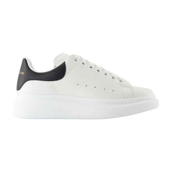 Alexander McQueen calfskin sneaker in white