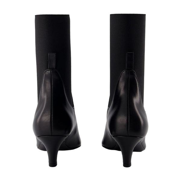 Toteme calfskin boot in black