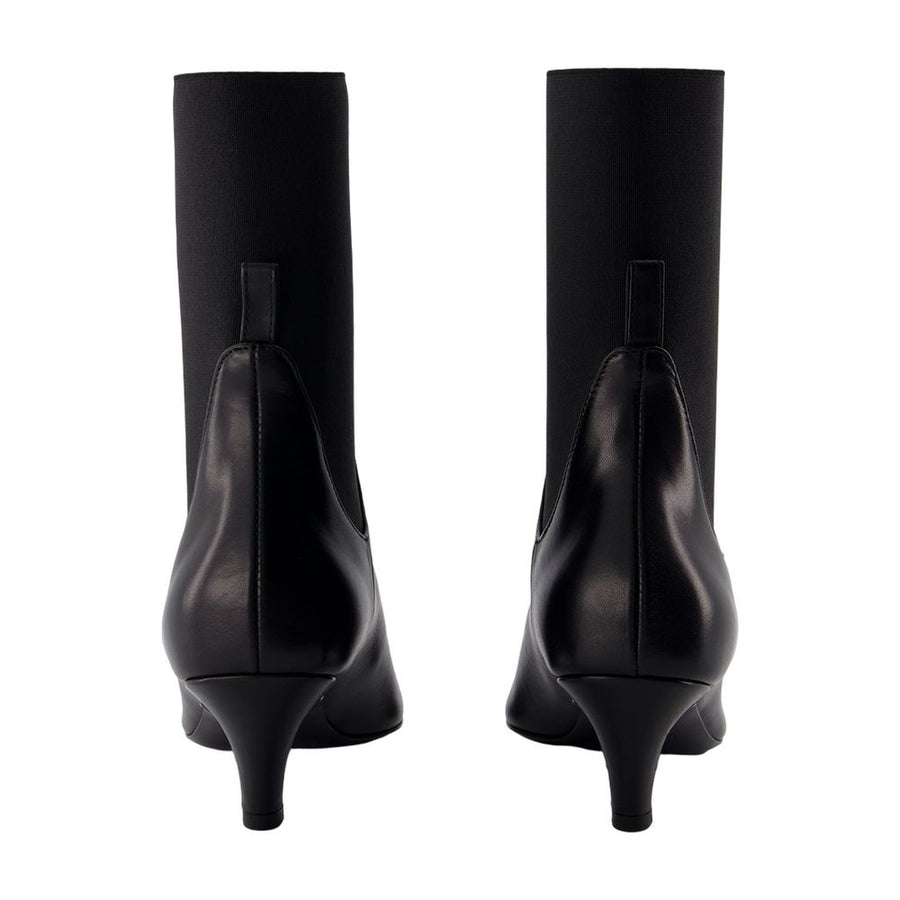 Toteme calfskin boot in black